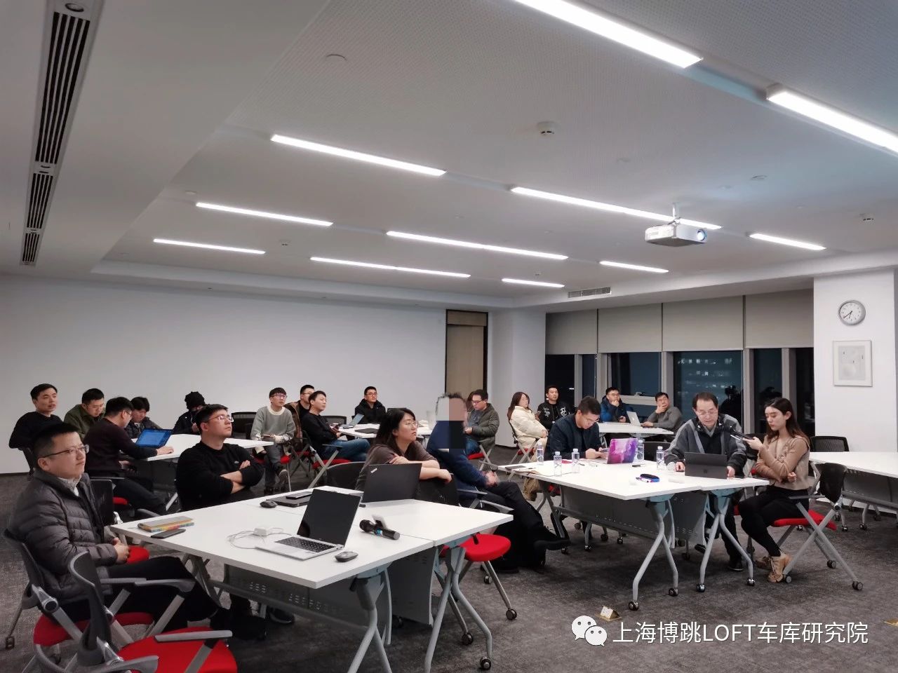 临夏杭州LOFT车库专题会